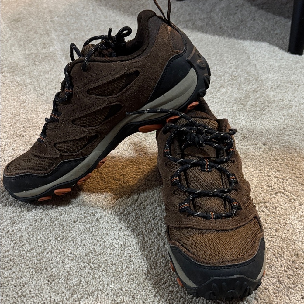 Merrell hiking shoes, men 8